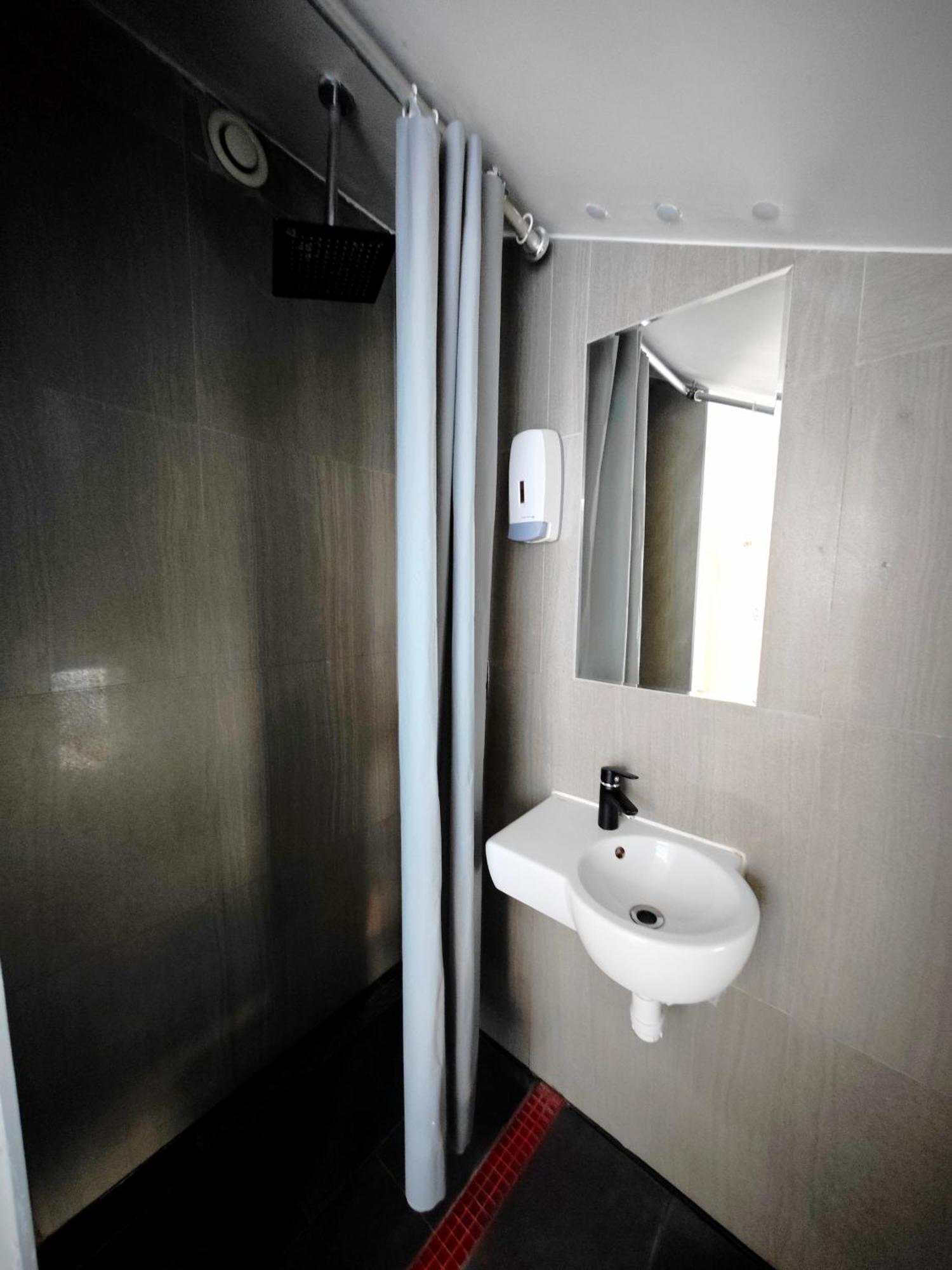 Apartamenty Hoza Attic Studio Varsó Szoba fotó