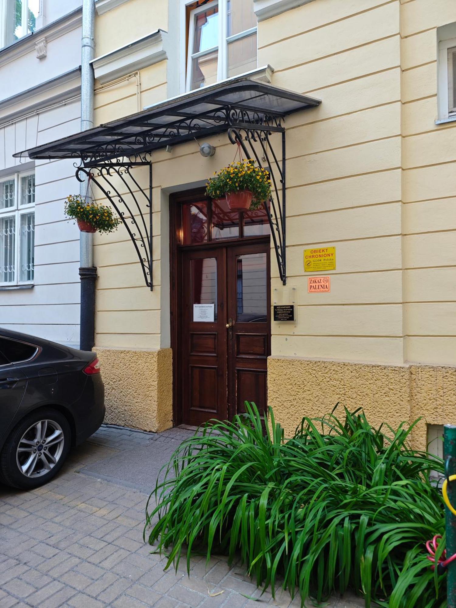 Apartamenty Hoza Attic Studio Varsó Kültér fotó