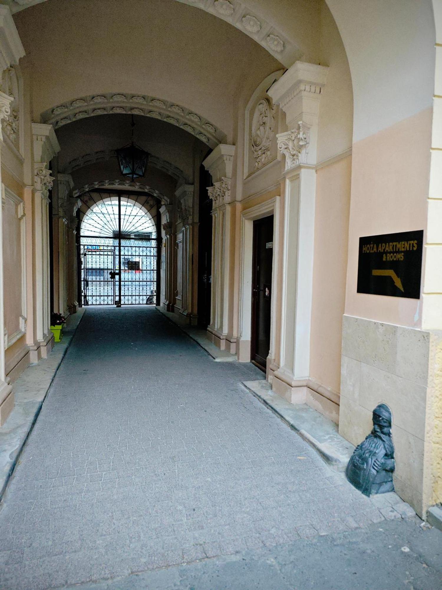 Apartamenty Hoza Attic Studio Varsó Kültér fotó